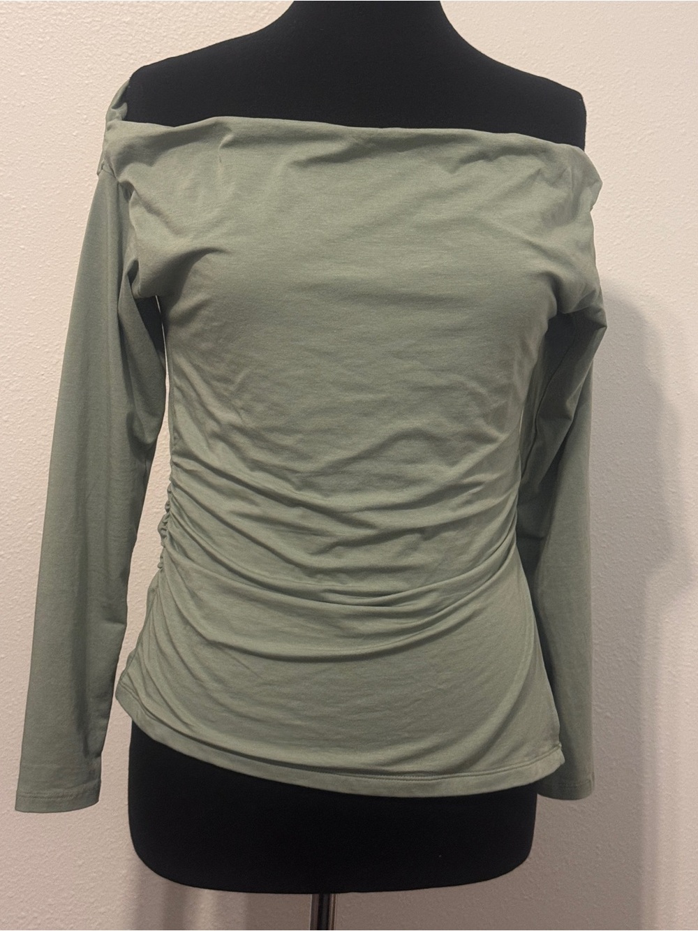 Abercrombie & Fitch off-the-shoulder top Sage Green Medium